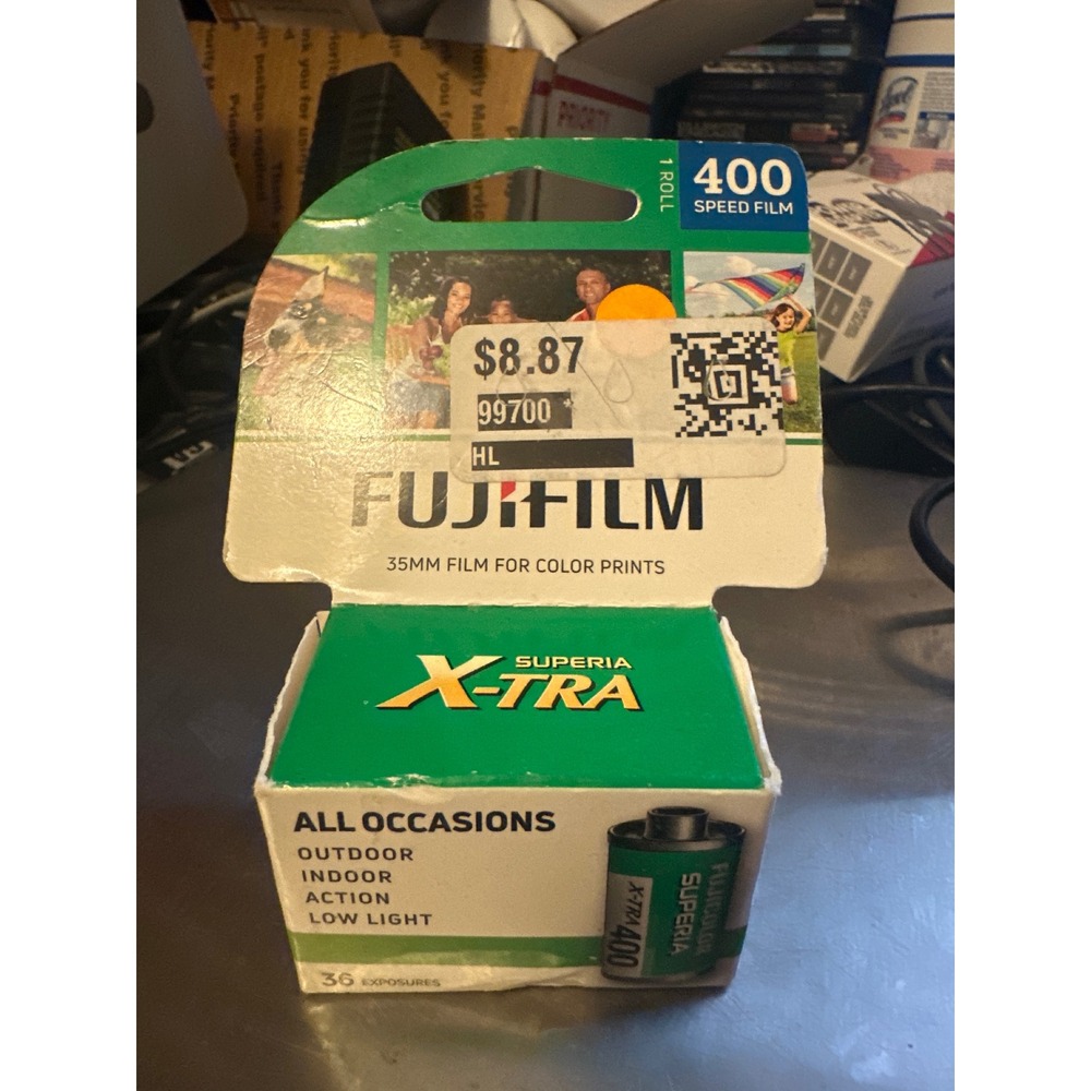 Fujifilm Superia X-TRA 400 35mm Color Print Film 36 Exposures Expired 2021